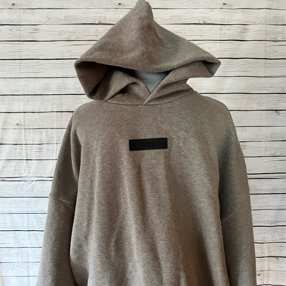 Fear of God Essentials Heather Grey Hoodie NWOT - Picture 10 of 16